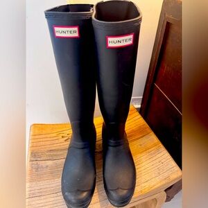 Hunter Sz 10 Classic Black Waterproof Boots